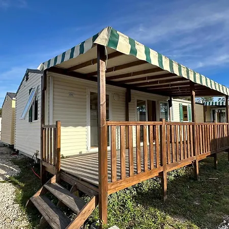 Дом отдыха Surya's *